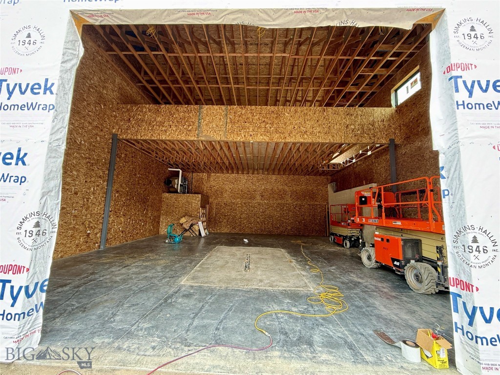 17 Blacksmith Loop E Property Photo 6