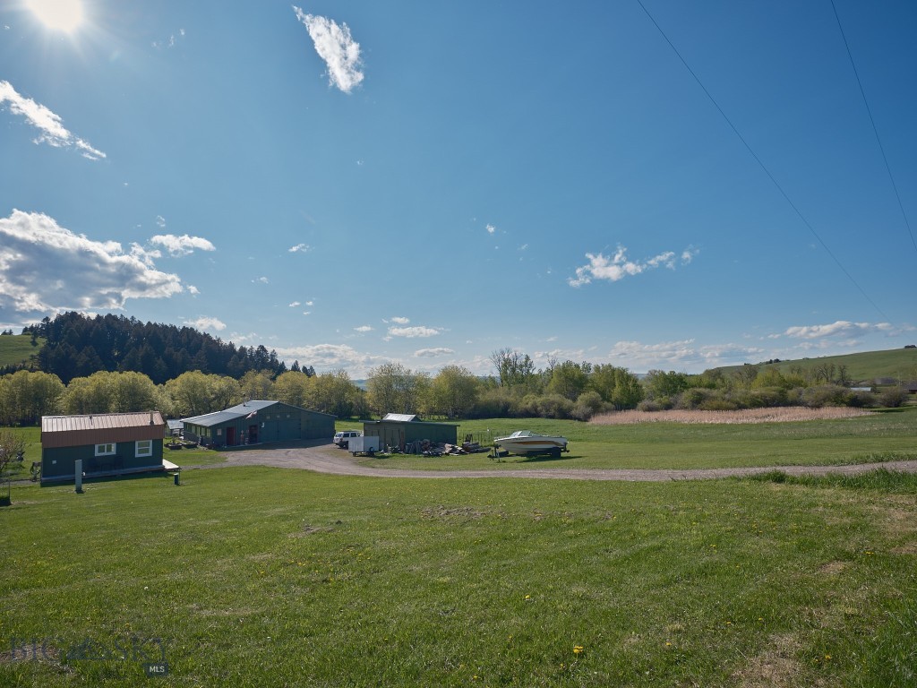 2178 Little Bear Road Property Photo 8