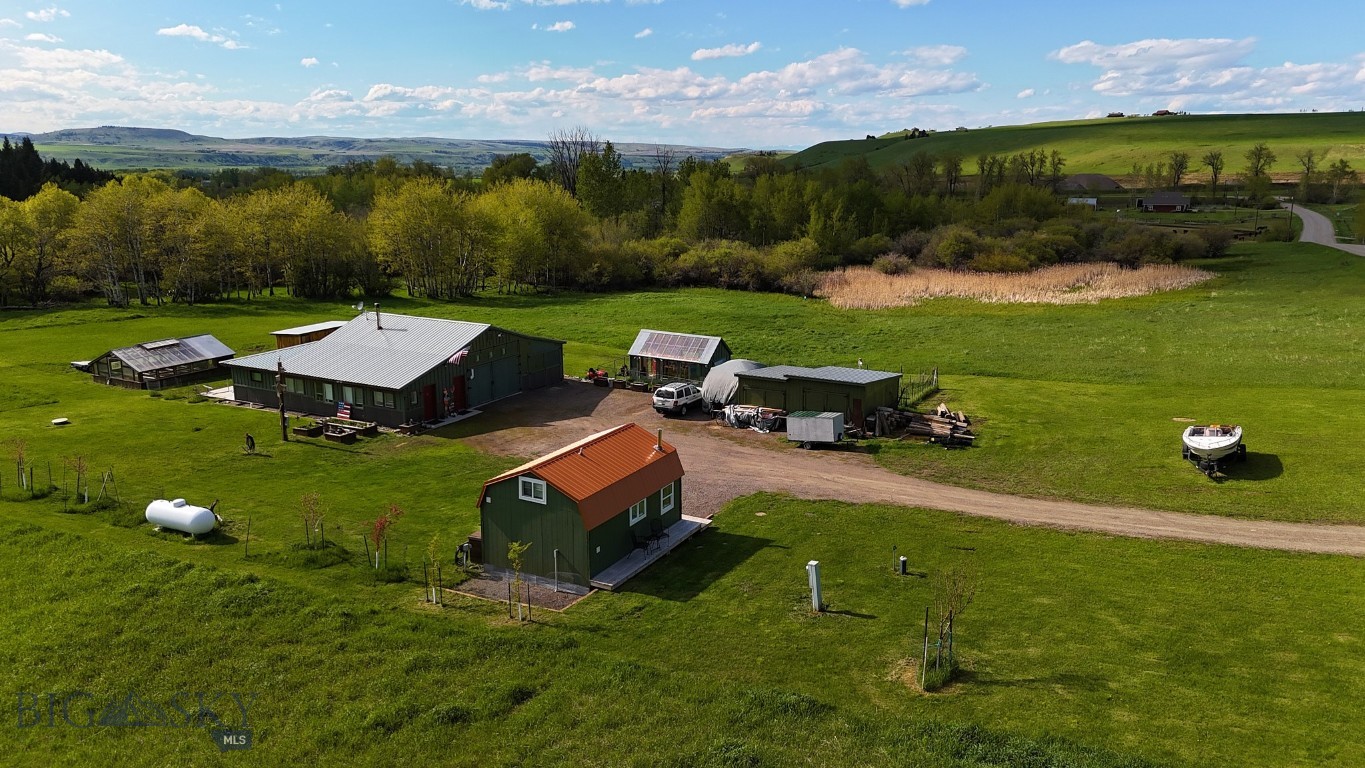 2178 Little Bear Road Property Photo 9