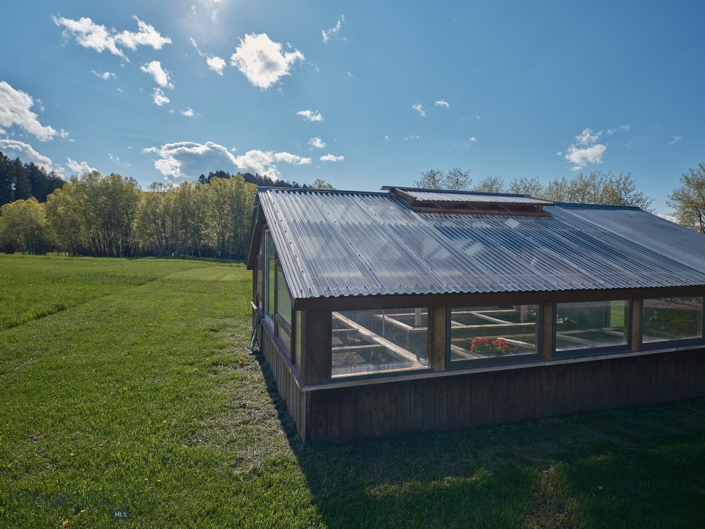 2178 Little Bear Road Property Photo 27