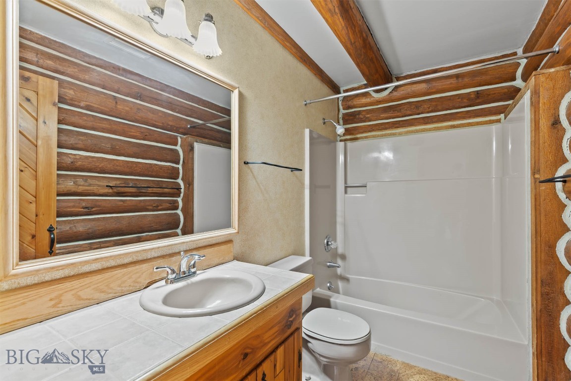 8212 War Eagle Property Photo 36