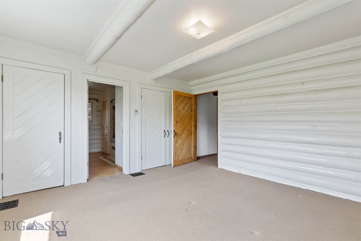 8212 War Eagle Property Photo 38