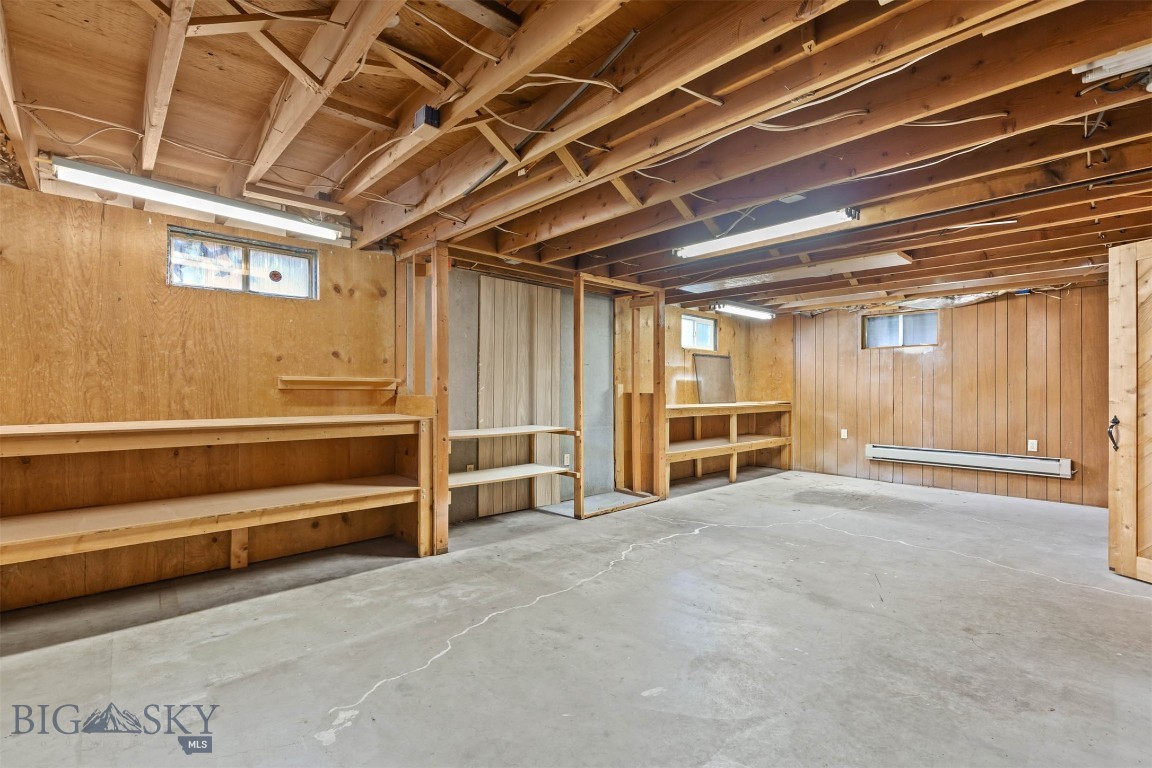 8212 War Eagle Property Photo 47