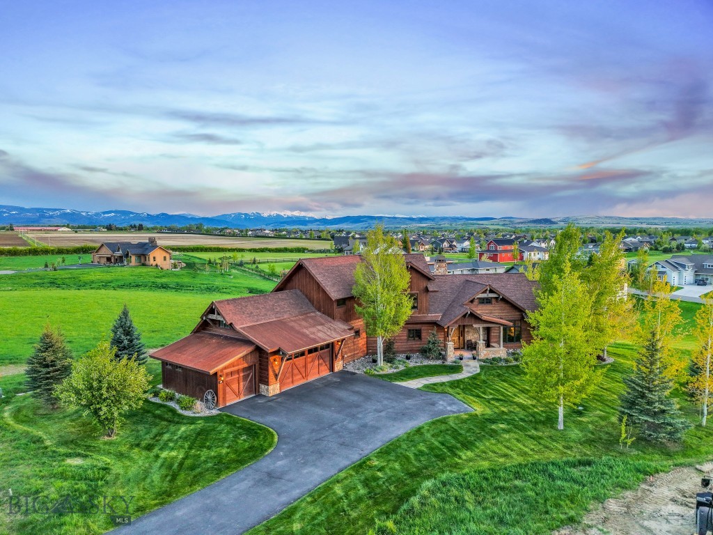 171 Brave Heart Loop Property Photo