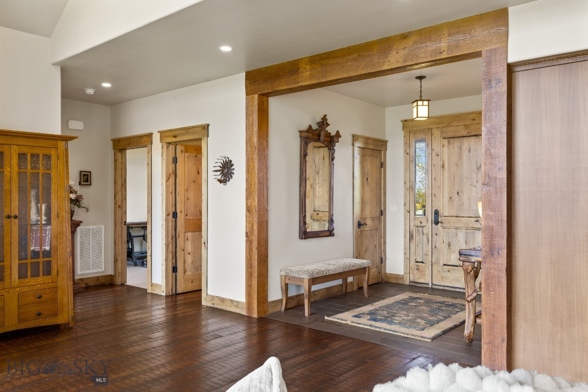 171 Brave Heart Loop Property Photo 9