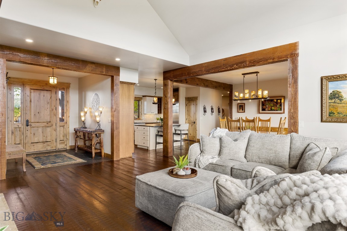 171 Brave Heart Loop Property Photo 13