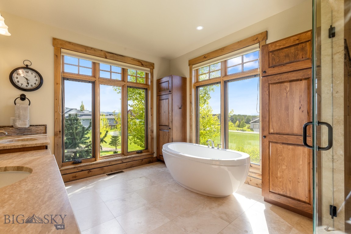 171 Brave Heart Loop Property Photo 35