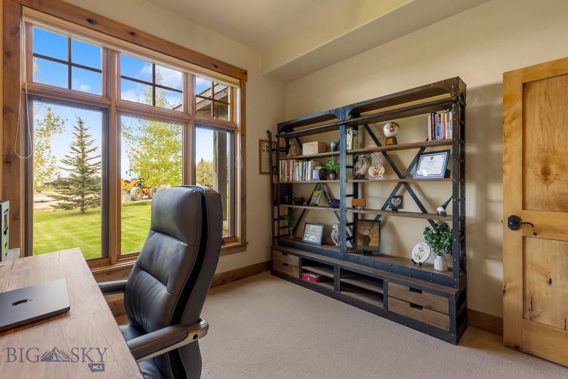 171 Brave Heart Loop Property Photo 45