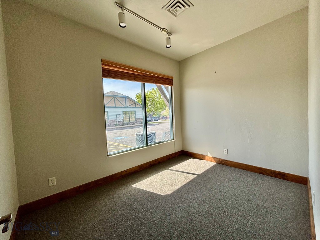 1910 N 22nd Avenue 2 Property Photo 15