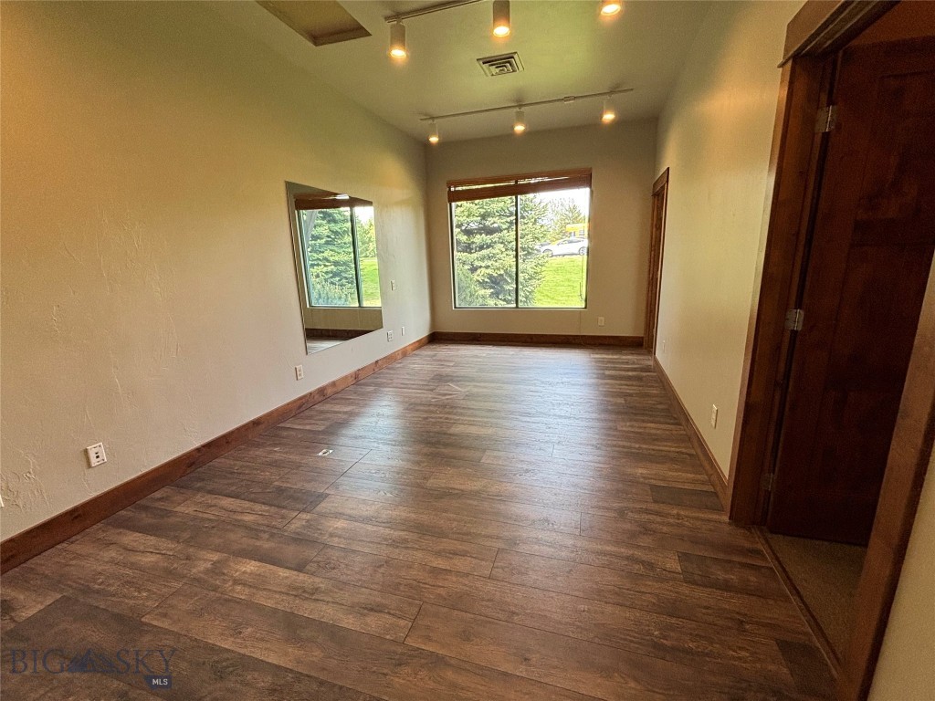 1910 N 22nd Avenue 2 Property Photo 17