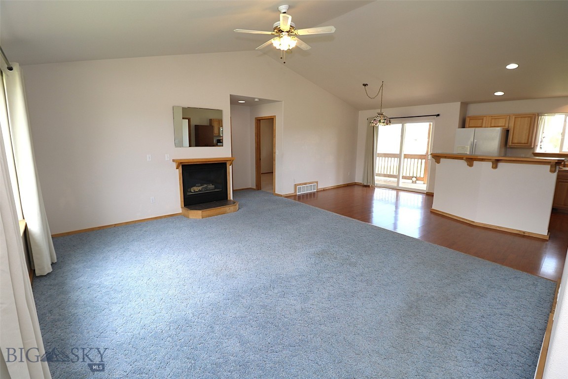506 Centennial Drive Property Photo 4