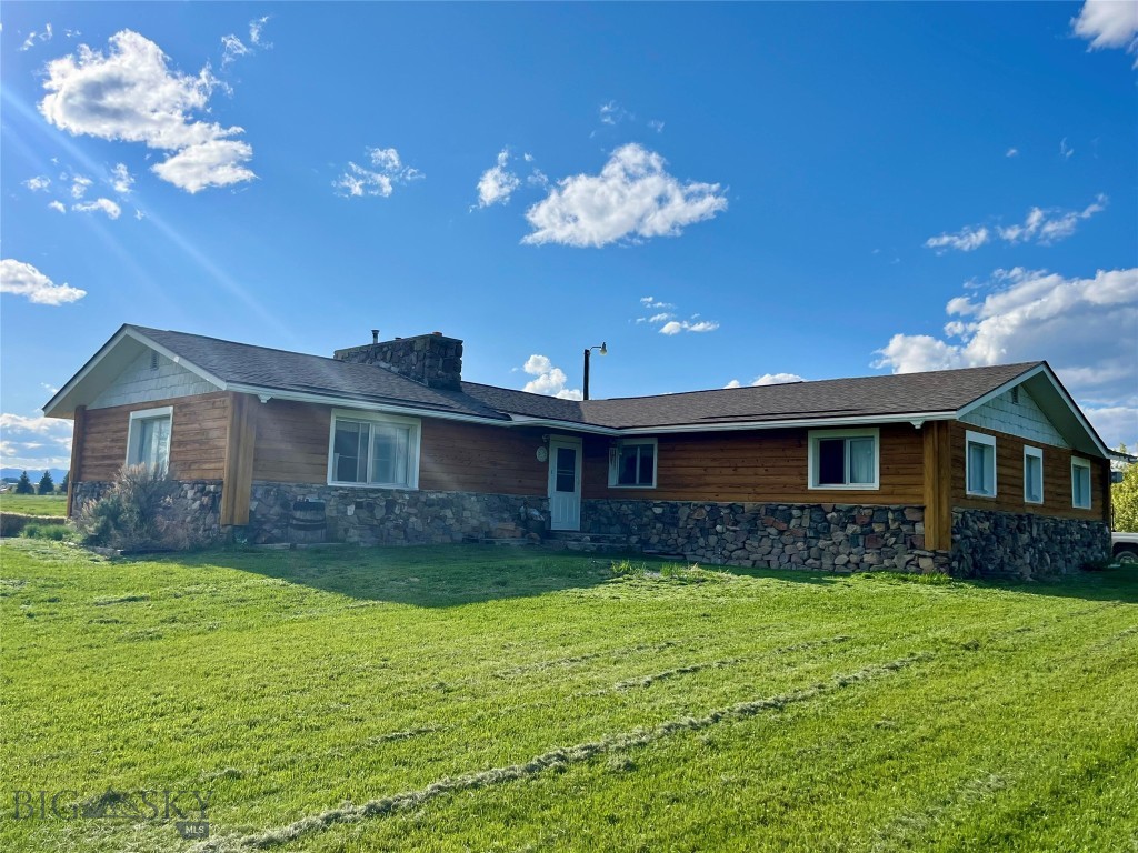 77 First Road Property Photo 1