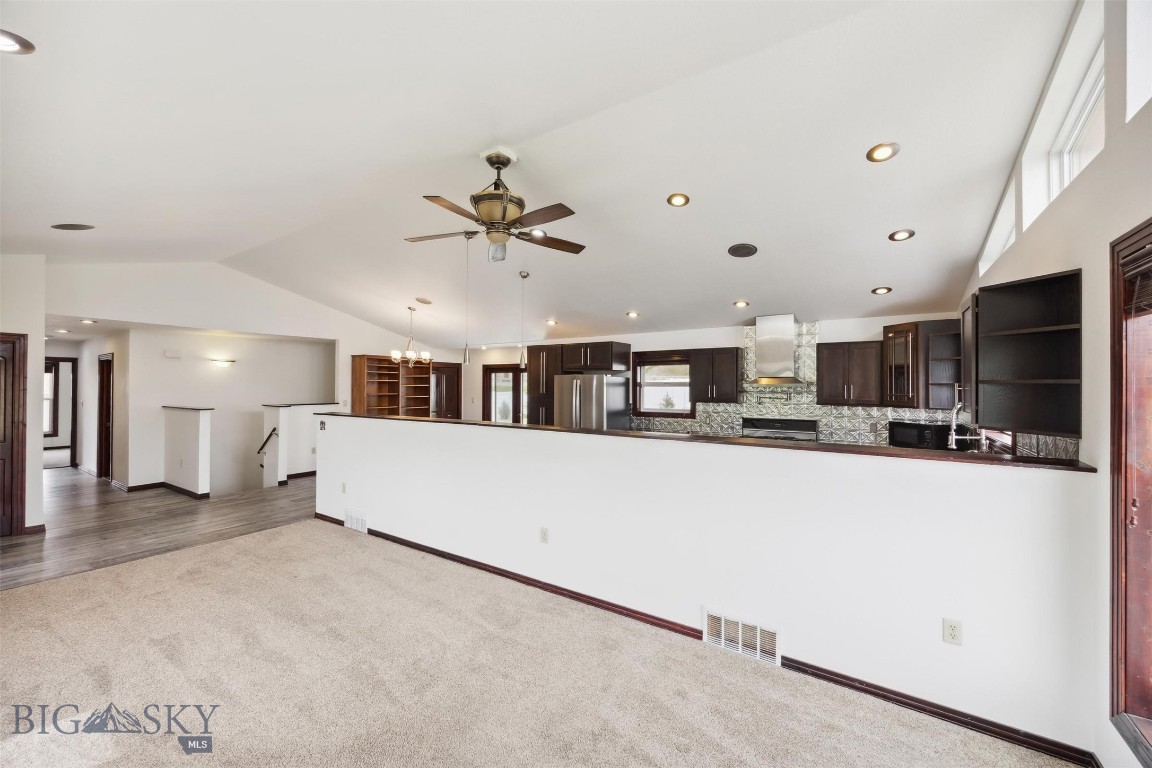 116 Windameer Court Property Photo 14