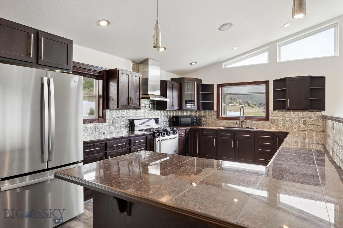 116 Windameer Court Property Photo 19