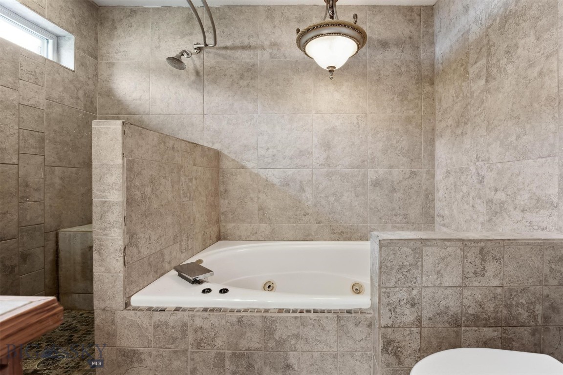 116 Windameer Court Property Photo 29