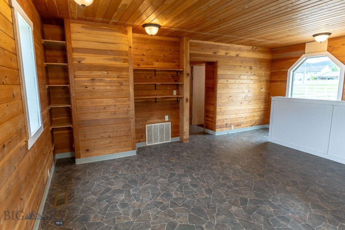 3 Microwave Hill Road Property Photo 12