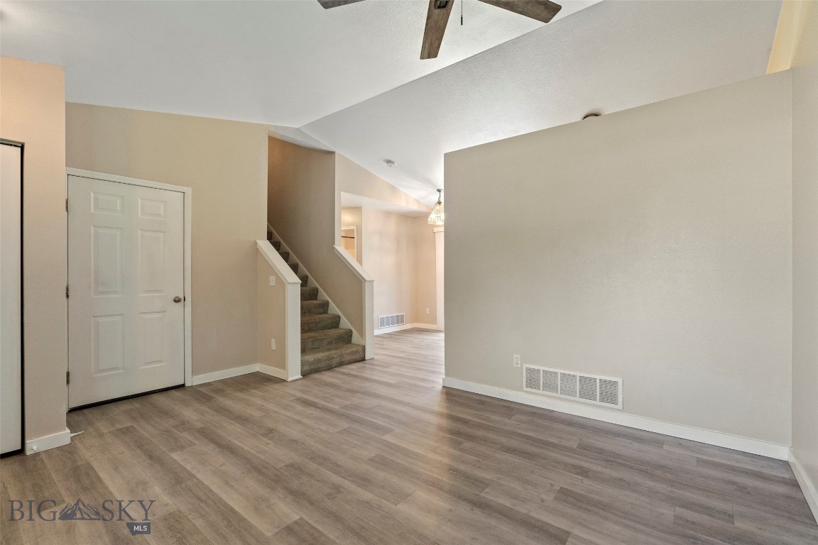 2603 Snapdragon Property Photo 9