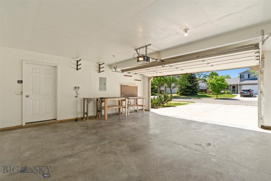 2603 Snapdragon Property Photo 44