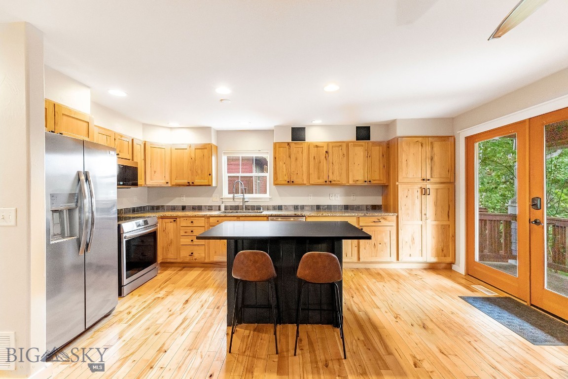 4619 Cascade Street Property Photo 12