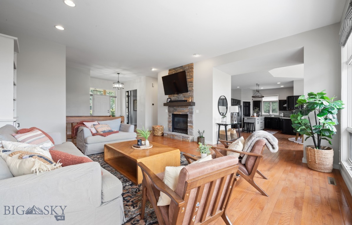 3015 Branding Iron Road Property Photo 12