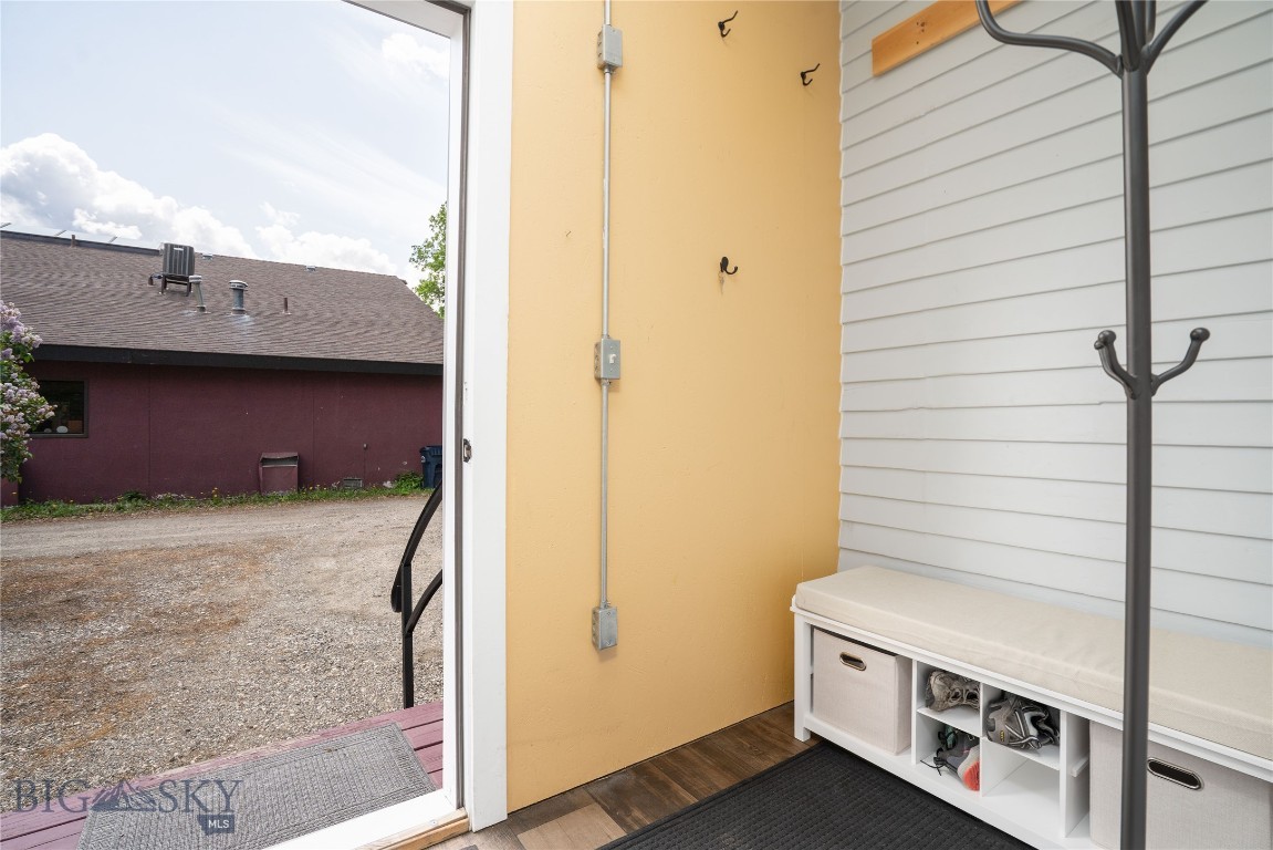 316 N Tracy Avenue Property Photo 24