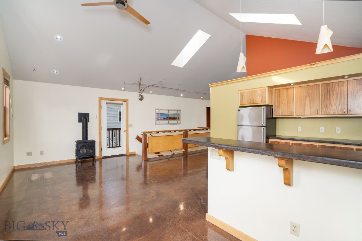 316 N Tracy Avenue Property Photo 48