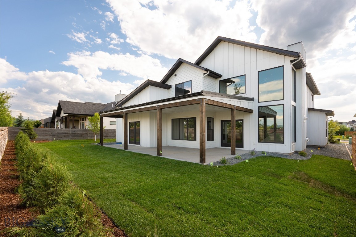 1440 Ryun Sun Way Property Photo 3