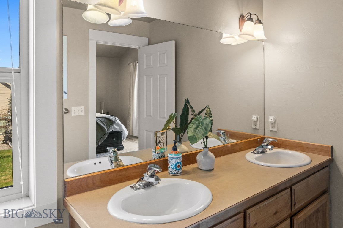 126 Pathfinder Trail Property Photo 23