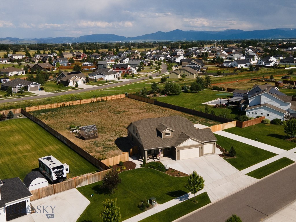 1165 Stewart Loop Property Photo 47