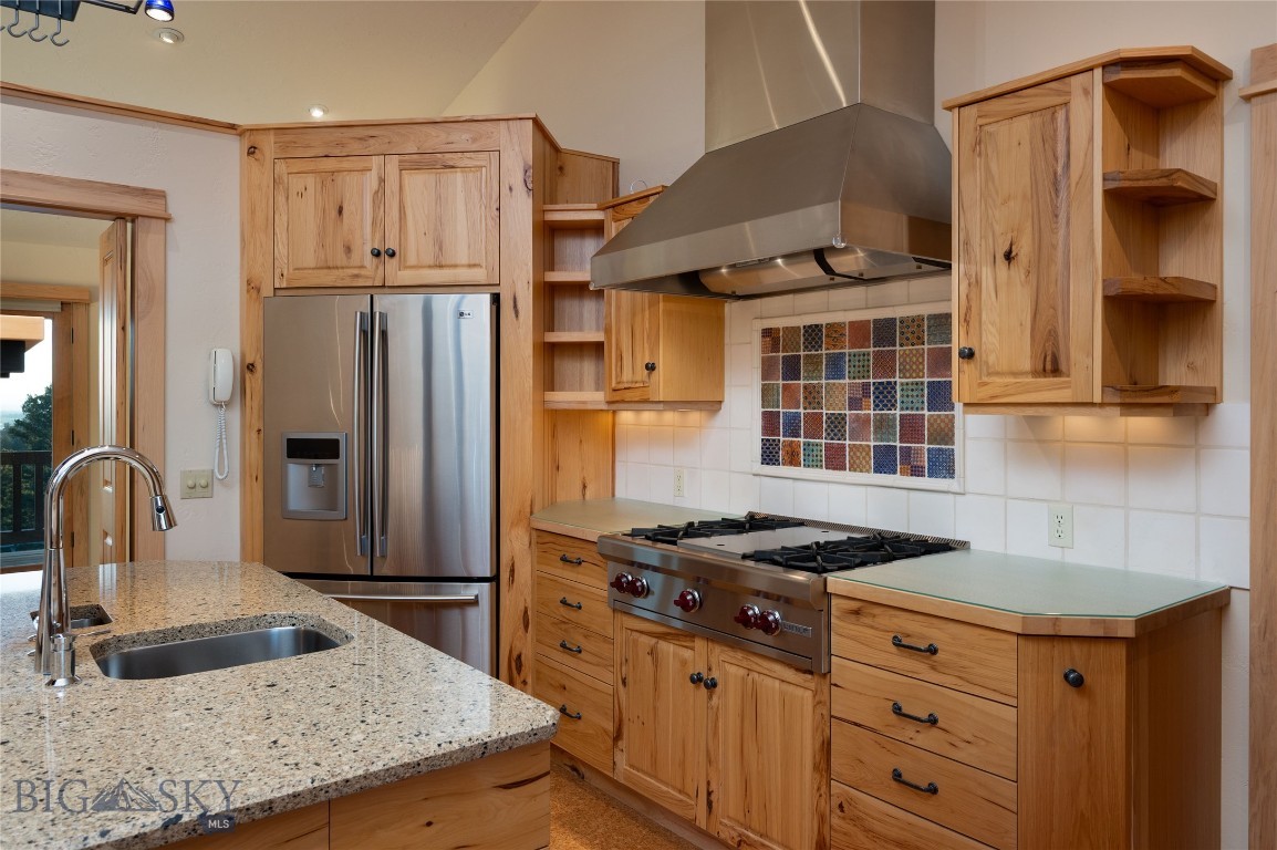 2355 Sawmill Road Property Photo 13