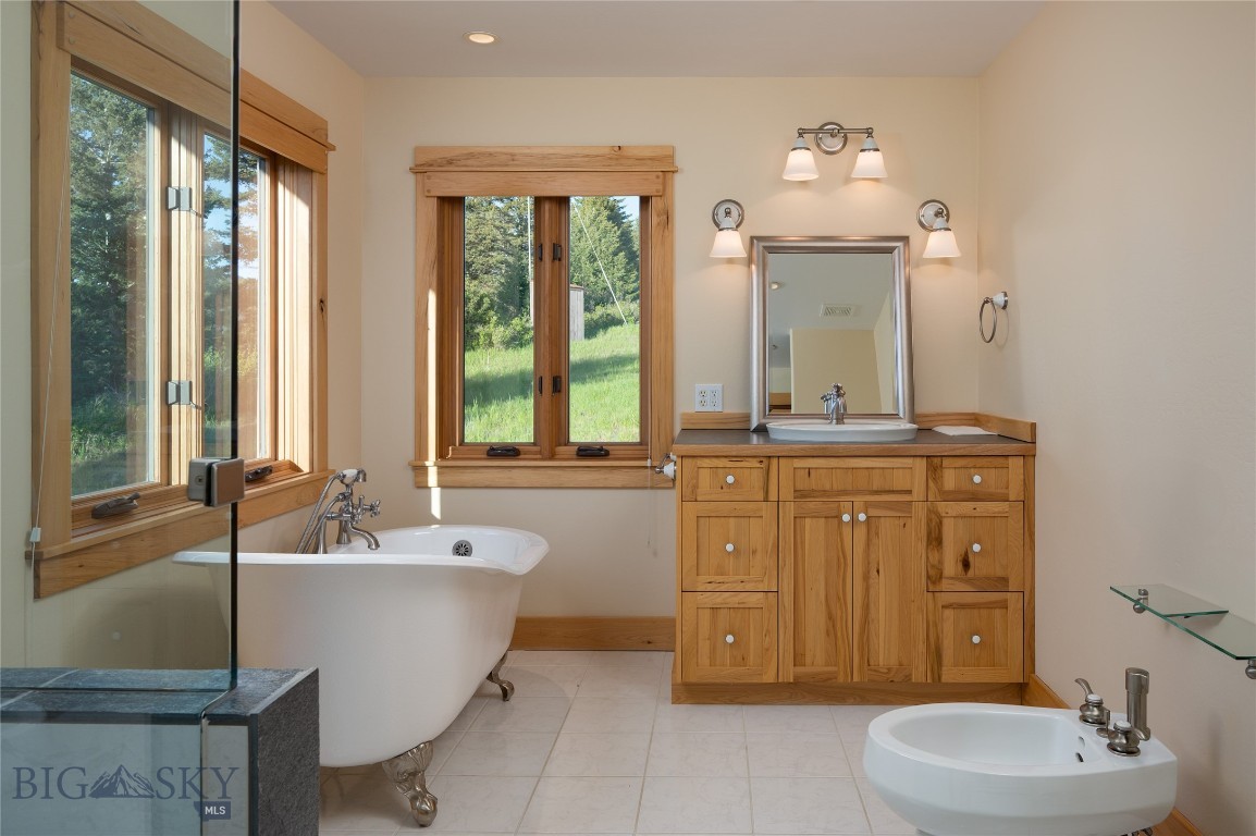 2355 Sawmill Road Property Photo 32