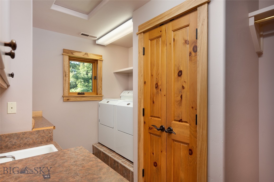 2355 Sawmill Road Property Photo 36
