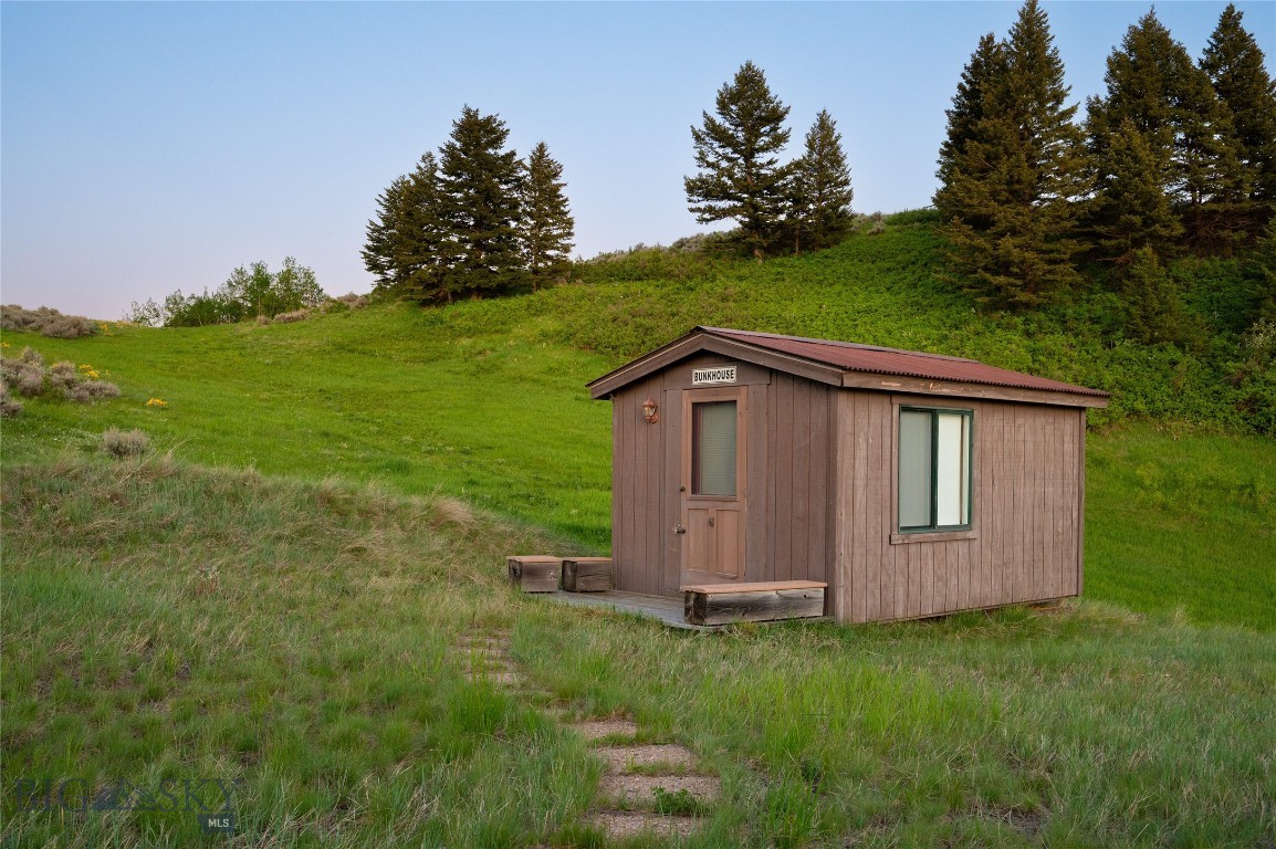 2355 Sawmill Road Property Photo 56