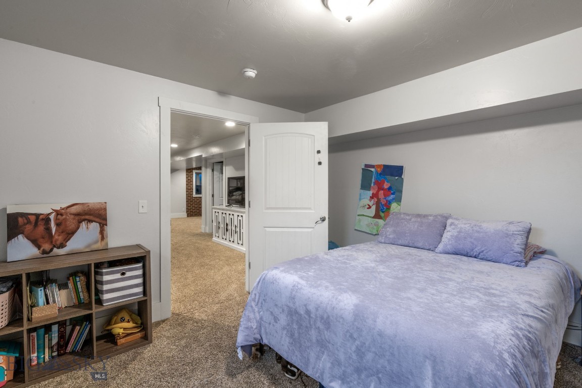 64 Duke Drive Property Photo 19