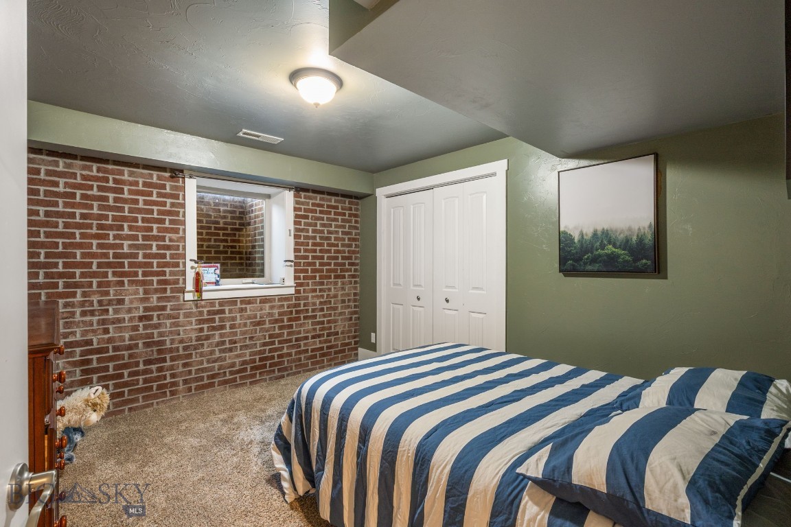 64 Duke Drive Property Photo 20