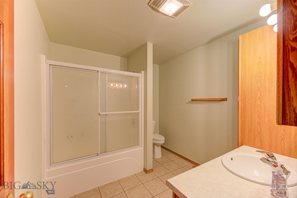 854 State Highway 282 Property Photo 20