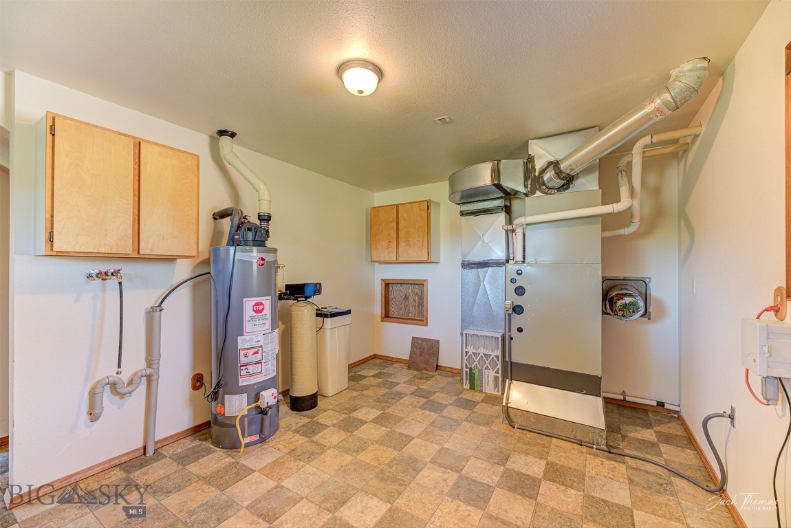 854 State Highway 282 Property Photo 21