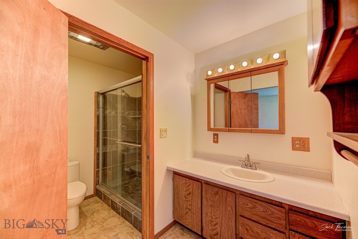 854 State Highway 282 Property Photo 28
