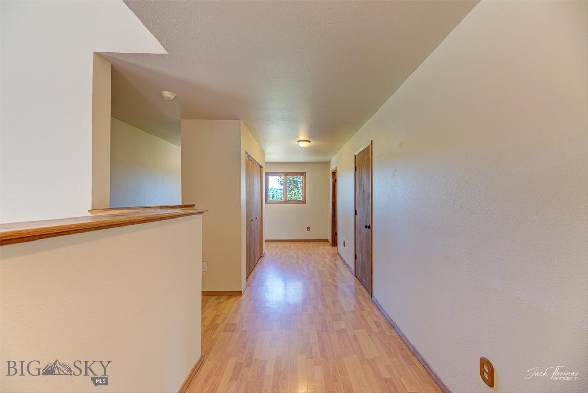 854 State Highway 282 Property Photo 31