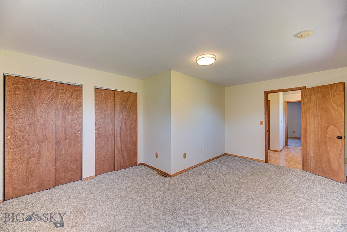 854 State Highway 282 Property Photo 33