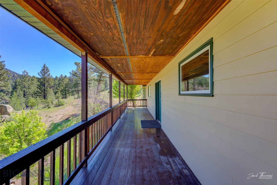 854 State Highway 282 Property Photo 43