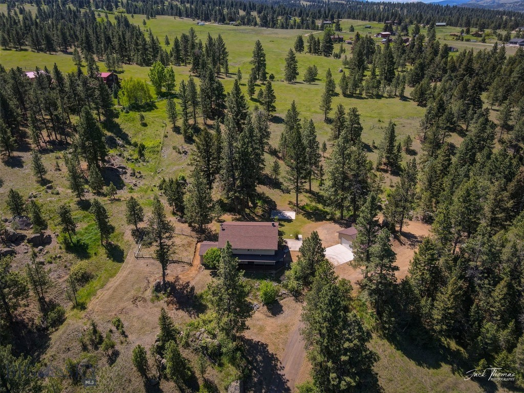 854 State Highway 282 Property Photo 58