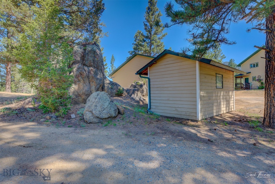 854 State Highway 282 Property Photo 72
