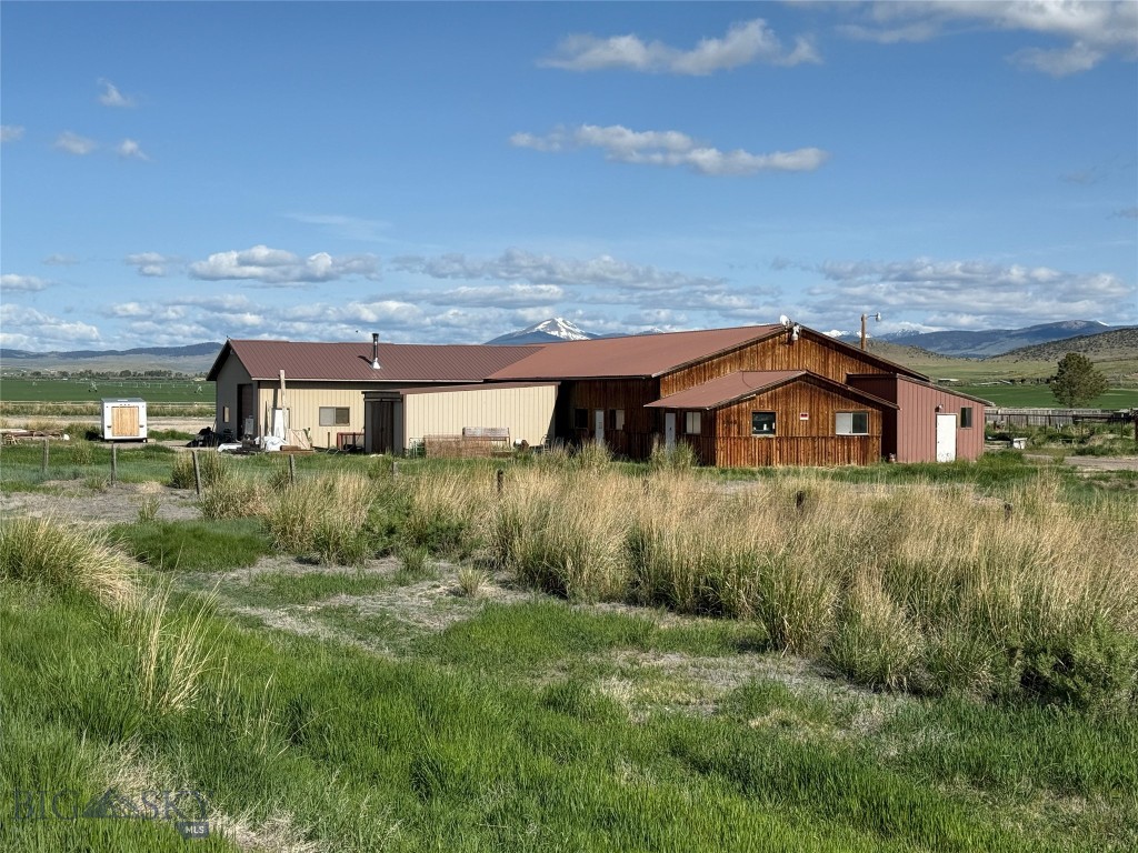 1548 Mt Highway 278 Property Photo