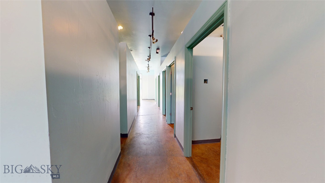 1910 N 22nd Avenue 3 Property Photo 7