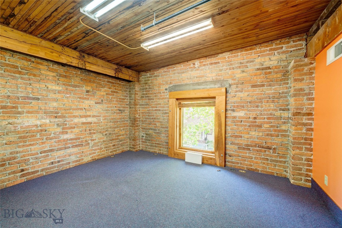 201 S Wallace Avenue A-4-1 Property Photo 6