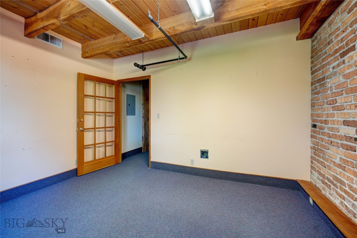 201 S Wallace Avenue A-4-1 Property Photo 23