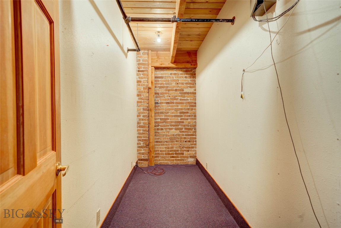 201 S Wallace Avenue A-4-1 Property Photo 29