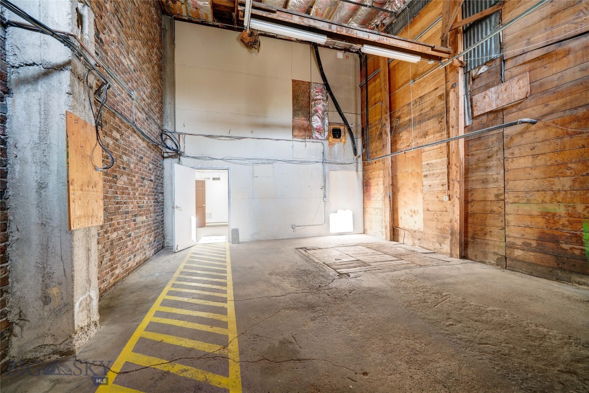 201 S Wallace Avenue A-4-1 Property Photo 38