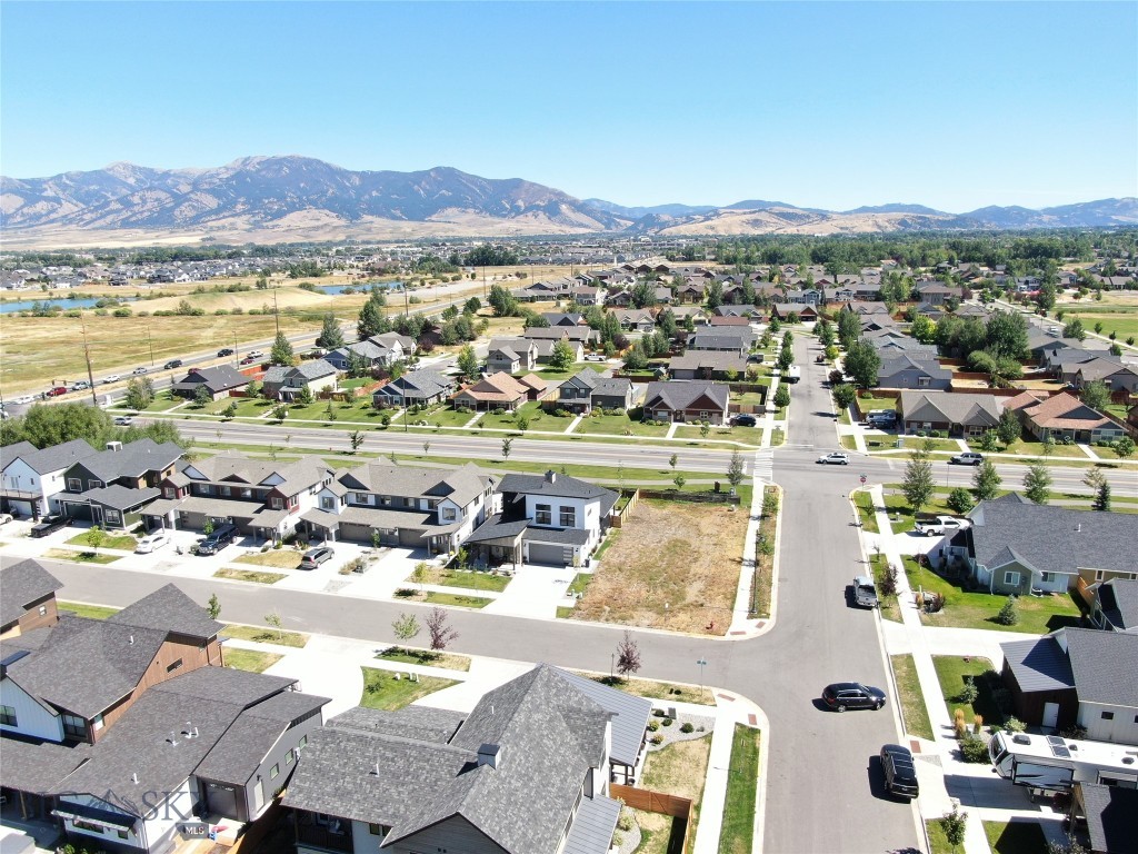 1128 Ryun Sun Way Property Photo 4